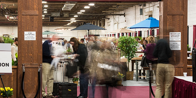 NIWA 2017 Amish Furniture Expo