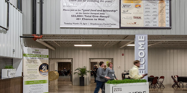 NIWA 2019 Amish Furniture Expo