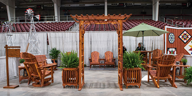 NIWA 2022 Amish Furniture Expo