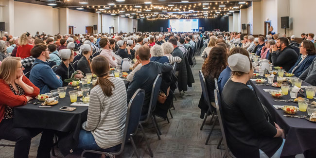 NIWA 2024 Amish Furniture Expo Dealer Banquet 1