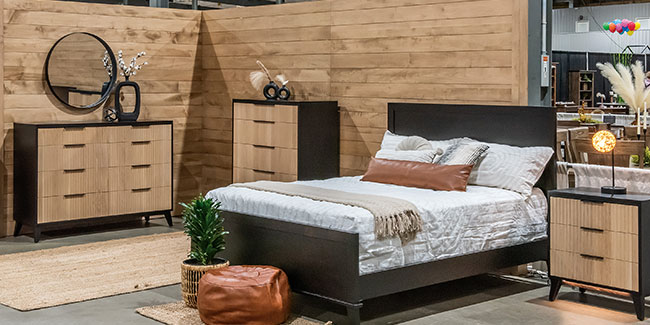 NIWA 2024 Amish Furniture Expo Elite Designs Booth 3