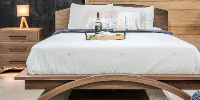 NIWA 2024 Amish Furniture Expo Elite Designs Booth 4