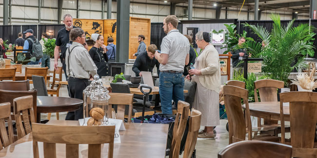 NIWA 2025 Amish Furniture Expo 20